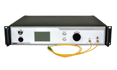 1.0µm高出力 単一周波数 ファイバアンプ (5-15W、偏波保持)